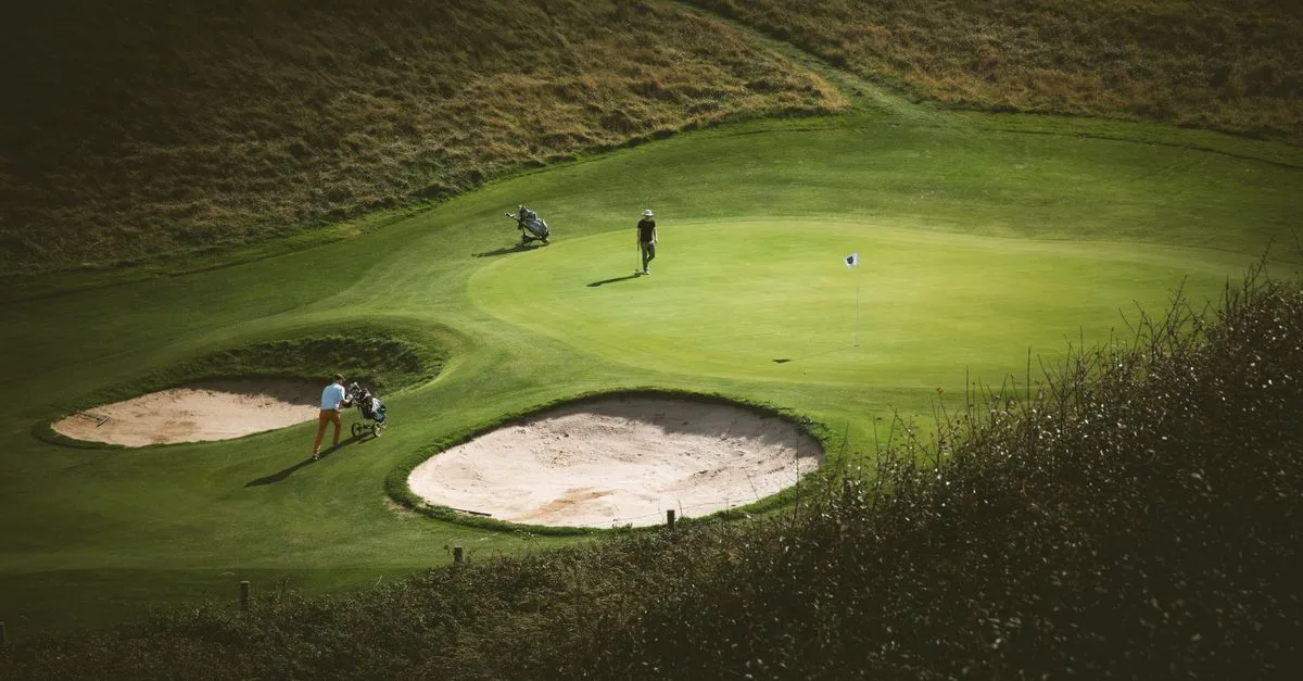 découvrez nos expertises en construction de bunkers sécurisés et durables, adaptés à vos besoins de protection et de sécurité.