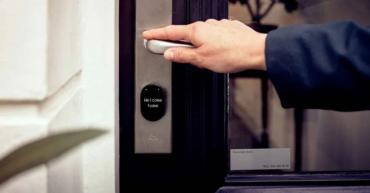 solutions de sécurité d'accès avancées pour protéger vos locaux et données sensibles efficacement.