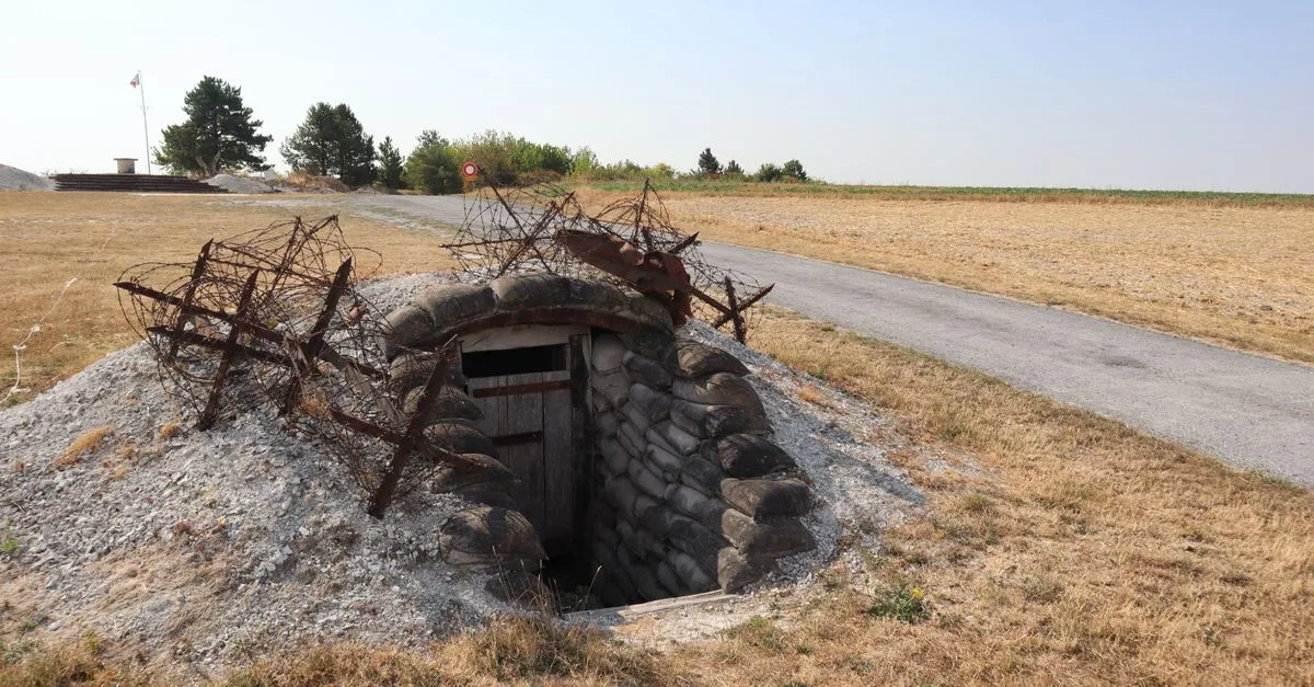bunker security : solutions avancées pour la protection et la sécurité de vos installations sensibles, garantissant résistance et tranquillité d'esprit.